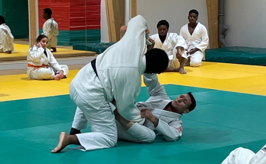 NE WAZA / JUJITSU BRESILIEN