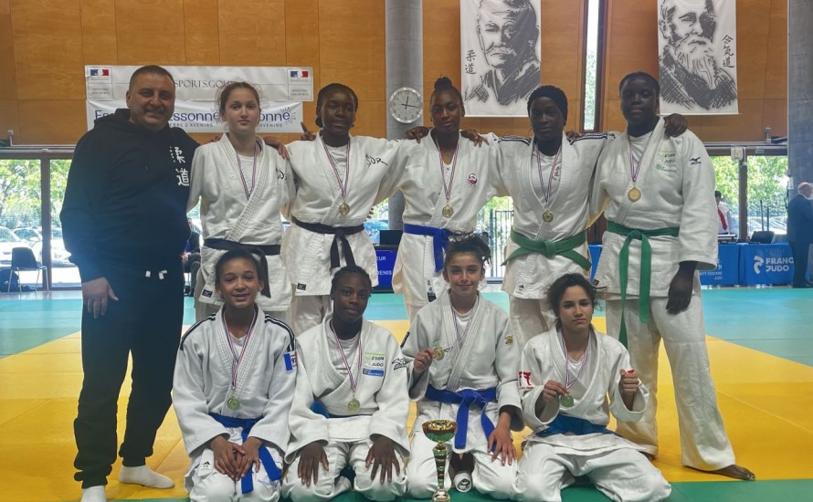 TOURNOI REGIONAL PAR ÉQUIPES DE DÉPARTEMENT MINIMES